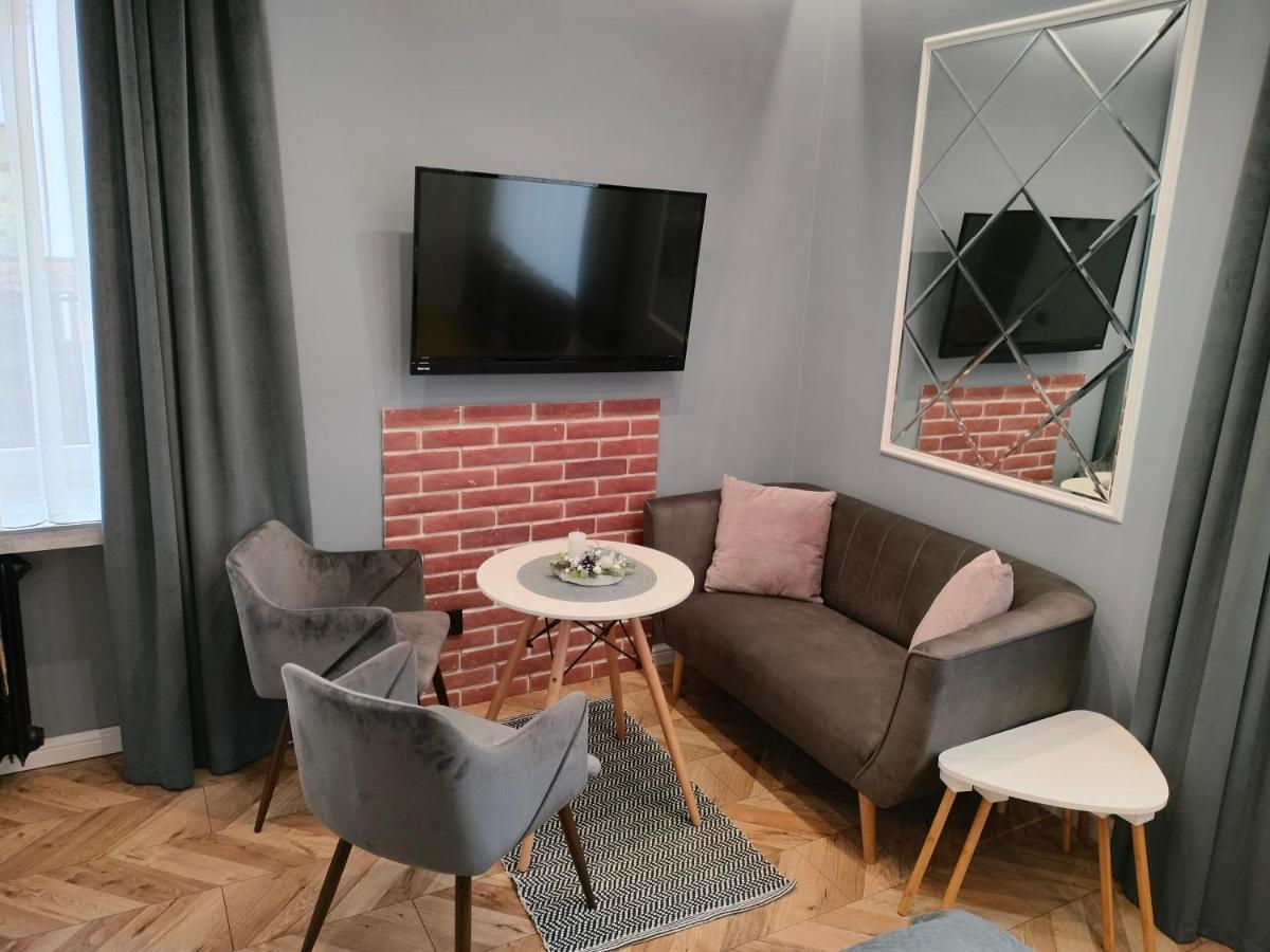 צ'סטוצ'ובה Apartament Lucy - Scisle Centrum Czestochowy מראה חיצוני תמונה