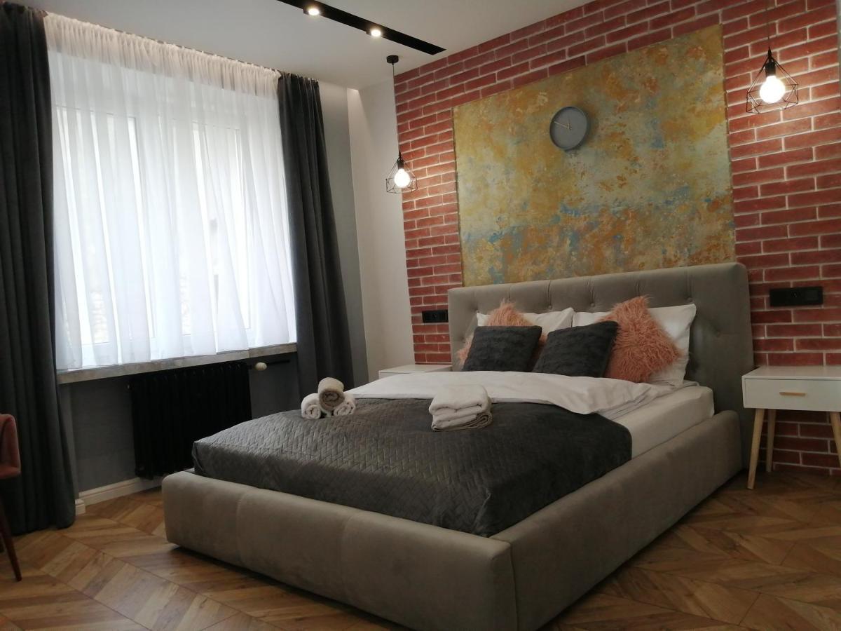 צ'סטוצ'ובה Apartament Lucy - Scisle Centrum Czestochowy מראה חיצוני תמונה